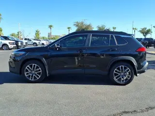 Toyota Corolla Cross 2026 AWD XLE 4p Crossover