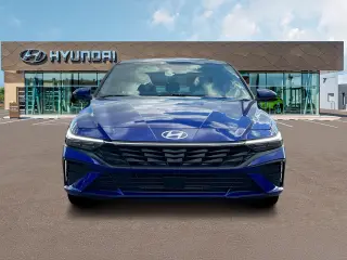 Hyundai ELANTRA 2025 SEL Confort 4p Sedan