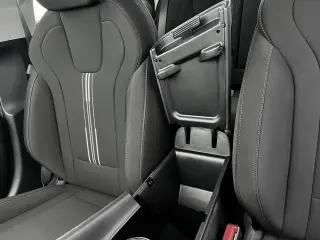 Hyundai ELANTRA 2025 SEL Confort 4p Sedan