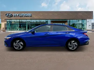 Hyundai ELANTRA 2025 SEL Confort 4p Sedan
