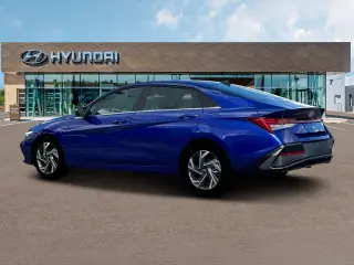 Hyundai ELANTRA 2025 SEL Confort 4p Sedan