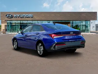Hyundai ELANTRA 2025 SEL Confort 4p Sedan