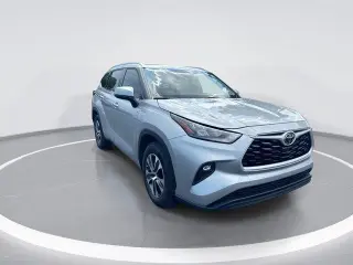 Toyota Highlander 2020 XLE SUV 4p.