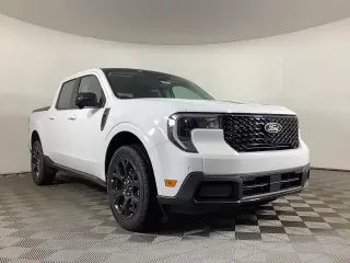 Ford Maverick 2025 AWD Lariat 4 puertas SuperCrew caja corta de 4.5 pies