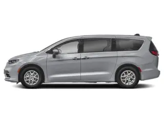 Chrysler Pacifica 2023 Touring L Miniván de 4 puertas
