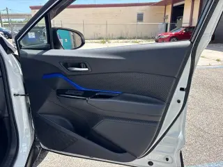 Toyota C-HR 2020 Limited Crossover de 4 puertas