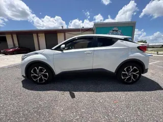 Toyota C-HR 2020 Limited Crossover de 4 puertas
