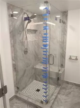 Shower doors, Ventanas & más !