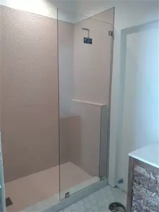 Shower doors, Ventanas & más !