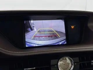 Lexus ES 350 Sedán 4p 2017