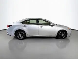 Lexus ES 350 Sedán 4p 2017