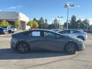 Toyota Prius Prime 2023 SE Hatchback de 4 puertas