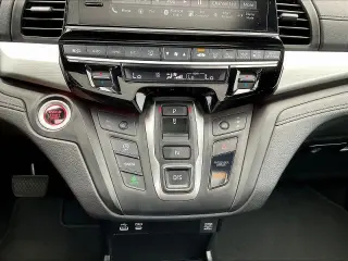 Honda Odyssey 2025 Sport-L 4 puertas Minivan