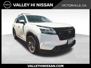 Nissan Pathfinder 2022 SV SUV de 4 puertas