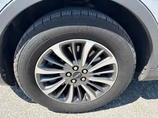 Lincoln Nautilus 2023 AWD Standard 4dr SUV