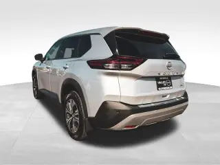 Nissan Rogue 2022 SV Crossover de 4 puertas