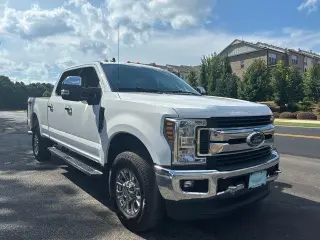 Ford F-250 Super Duty 2019 4x4 XLT 4 puertas Crew Cab batea de 6.8 pies Pickup