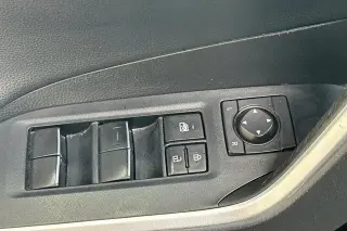 Toyota RAV4 Hybrid 2021 AWD XSE SUV de 4 puertas