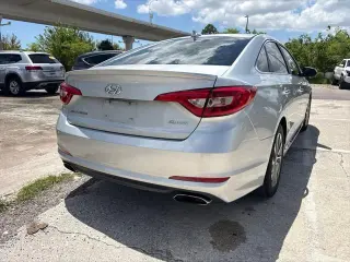 Sedán de 4 puertas Hyundai SONATA 2017 Sport