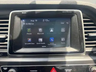 Sedán Hyundai SONATA 2018 SEL+ de 4 puertas (lanzamiento de mitad de año)