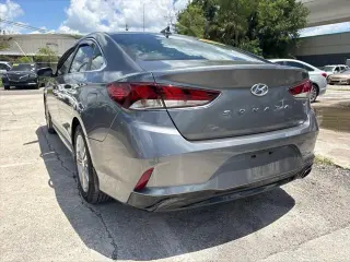 Sedán Hyundai SONATA 2018 SEL+ de 4 puertas (lanzamiento de mitad de año)