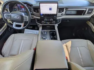 Ford Expedition MAX 2024 4x4 Limited SUV de 4 puertas