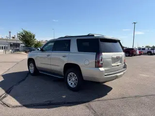 GMC Yukon 2015 4x4 SLT SUV de 5 puertas