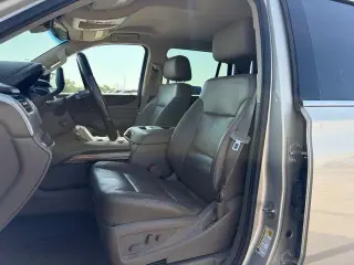 GMC Yukon 2015 4x4 SLT SUV de 5 puertas