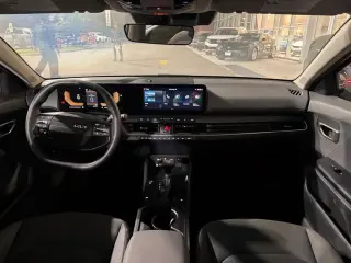 Sedán Kia K4 LXS 2025 de 4 puertas