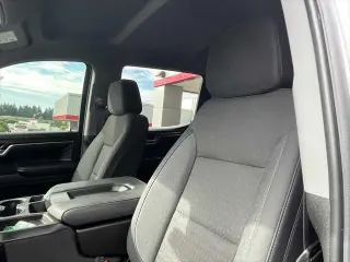 GMC Sierra 1500 2023 4x4 Elevation Cabina Doble 4 p., Caja Corta de 5.8 pies