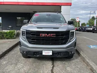 GMC Sierra 1500 2023 4x4 Elevation Cabina Doble 4 p., Caja Corta de 5.8 pies