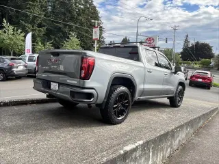 GMC Sierra 1500 2023 4x4 Elevation Cabina Doble 4 p., Caja Corta de 5.8 pies