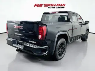 GMC Sierra 1500 Limited 2022 4x4 Elevation Standard Cabina Doble de 4 pnas. y caja corta de 5.8 pies
