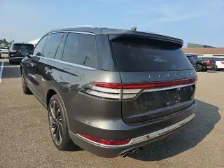 SUV de 4 puertas Lincoln Aviator Reserve AWD 2020