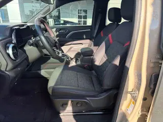 Chevrolet Colorado 2023 4x4 Z71 Cabina Doble 4 pnas. Cama Corta 5 pies