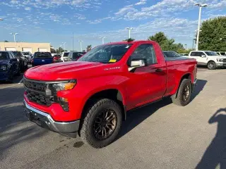 Chevrolet Silverado 1500 2026 4x4 Work Truck 2 puertas Cabina Regular Caja Corta de 6.6 pies