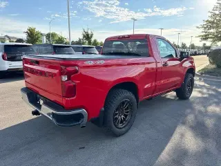 Chevrolet Silverado 1500 2026 4x4 Work Truck 2 puertas Cabina Regular Caja Corta de 6.6 pies