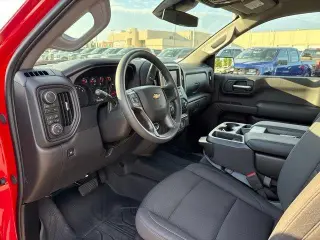Chevrolet Silverado 1500 2026 4x4 Work Truck 2 puertas Cabina Regular Caja Corta de 6.6 pies