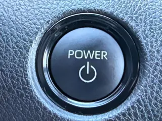 Sedán de 4 puertas Toyota Camry SE 2026