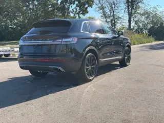 Lincoln Nautilus 2023 AWD Reserve SUV de 4 puertas