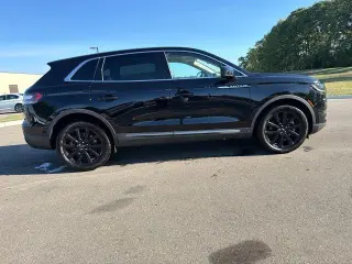 Lincoln Nautilus 2023 AWD Reserve SUV de 4 puertas