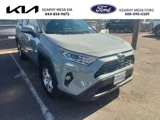 Toyota RAV4 Hybrid 2021 AWD XLE SUV de 4 puertas