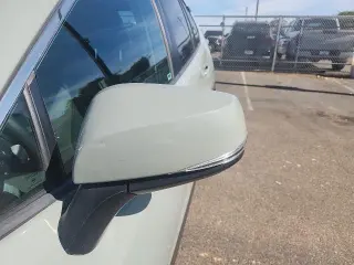 Toyota RAV4 Hybrid 2021 AWD XLE SUV de 4 puertas