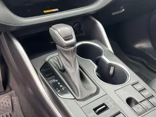 Toyota Highlander 2023 AWD XLE SUV de 4 puertas