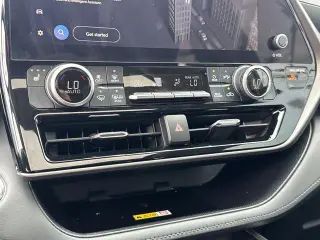Toyota Highlander 2023 AWD XLE SUV de 4 puertas