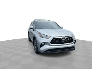 Toyota Highlander 2023 AWD XLE SUV de 4 puertas
