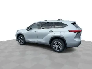 Toyota Highlander 2023 AWD XLE SUV de 4 puertas