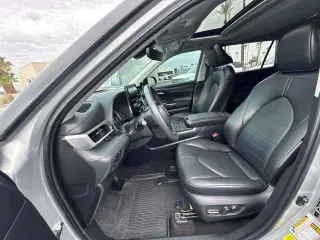 Toyota Highlander 2023 AWD XLE SUV de 4 puertas