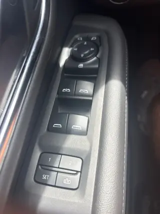 Chevrolet Tahoe 2024 4x2 LT SUV de 4 puertas