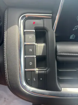 Chevrolet Tahoe 2024 4x2 LT SUV de 4 puertas